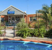 COMFORT INN COACH AND BUSHMANS - Accommodation in Surfers Paradise