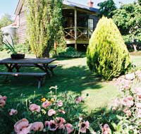Holyrood House - Accommodation in Surfers Paradise