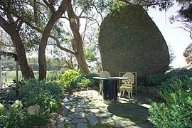 Kyneton VIC Accommodation in Surfers Paradise
