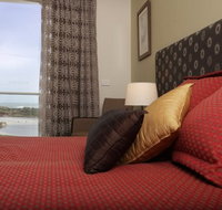 Lady Bay Resort - Accommodation in Surfers Paradise