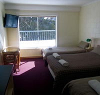 Falls Creek Hotel - Accommodation in Surfers Paradise