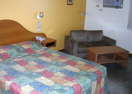 St Georges Motor Inn - Accommodation in Surfers Paradise 1