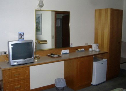 St Georges Motor Inn - Accommodation in Surfers Paradise 3