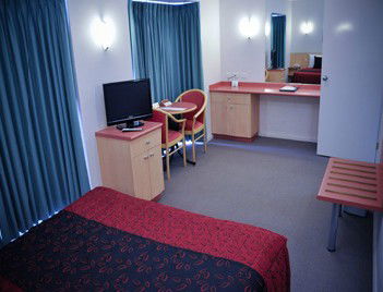The Waverley International Hotel - Accommodation in Surfers Paradise 4