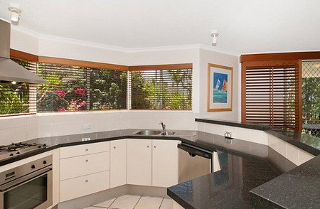 Parkshores Sunshine - Accommodation in Surfers Paradise 3