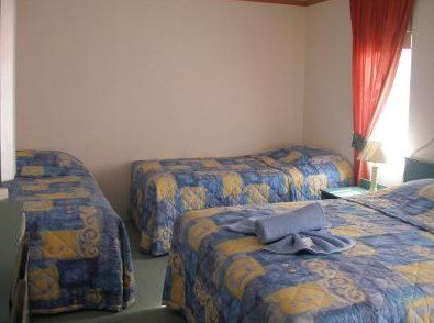 Travellers Rest And The Courtyard Restaurant - Accommodation in Surfers Paradise 2