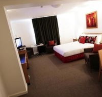 Townhouse Hotel - Accommodation in Surfers Paradise