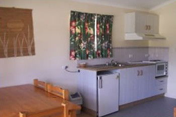 Halliday Bay Resort - Accommodation in Surfers Paradise 0