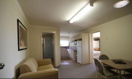 Bimbimbie ACT Accommodation in Surfers Paradise