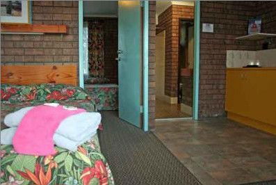 Bayside Motel - Accommodation in Surfers Paradise 2