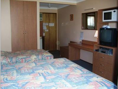 Bridge View Motel - Accommodation in Surfers Paradise 2