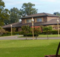 Carriage House Motor Inn - Accommodation in Surfers Paradise