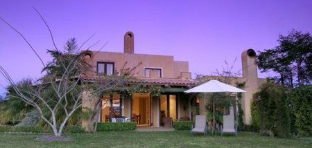 Casabelle Country Guest - Accommodation in Surfers Paradise 0