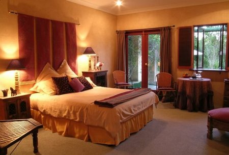 Casabelle Country Guest - Accommodation in Surfers Paradise 2