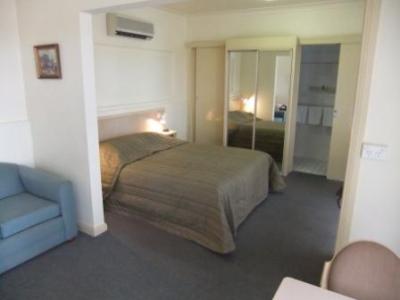Country Comfort Cowra Countryman Motor Inn - Accommodation in Surfers Paradise 1