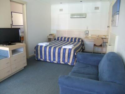 Country Comfort Cowra Countryman Motor Inn - Accommodation in Surfers Paradise 2
