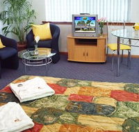 Lindy Lodge Motel And Function Centre - Accommodation in Surfers Paradise