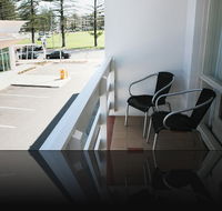 Watermark Glenelg - Accommodation in Surfers Paradise