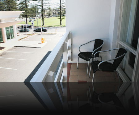 Watermark Glenelg - Accommodation in Surfers Paradise 0