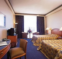 Chifley On South Terrace - Accommodation in Surfers Paradise