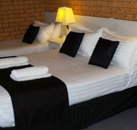 Golden Harvest Motor Inn - Accommodation in Surfers Paradise