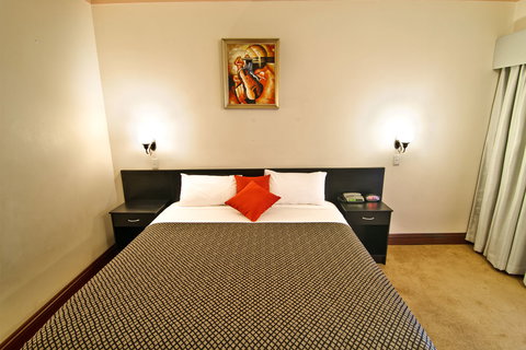 Heritage Country Motel - Accommodation in Surfers Paradise 1