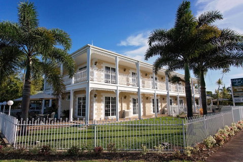 White Lace Motor Inn - Accommodation in Surfers Paradise 0