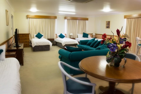 White Lace Motor Inn - Accommodation in Surfers Paradise 4