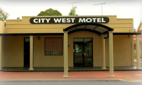 City West Motel - Accommodation in Surfers Paradise 0