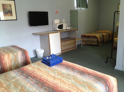 City West Motel - Accommodation in Surfers Paradise 5