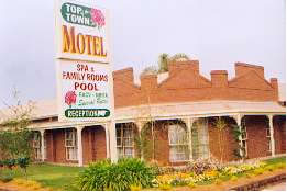  Accommodation in Surfers Paradise