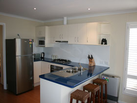 Tudaisies - Accommodation in Surfers Paradise 0