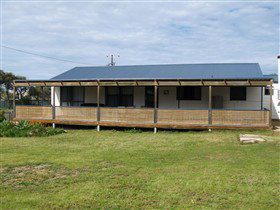Sceale Bay SA Accommodation in Surfers Paradise