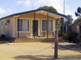 Seabreeze Accommodation - Accommodation in Surfers Paradise 0
