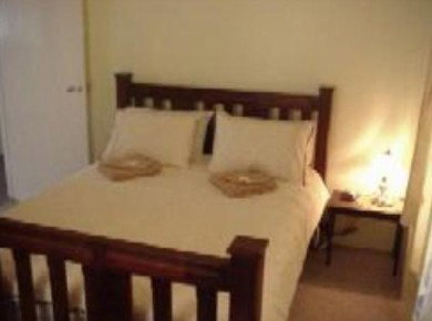 Carob Cottage - Accommodation in Surfers Paradise 1
