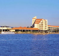 The Lakes Resort Hotel - Accommodation in Surfers Paradise