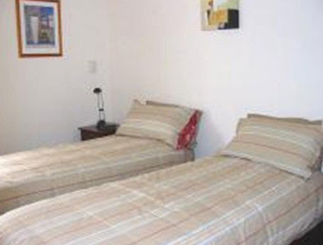 The Birches - Accommodation in Surfers Paradise 1