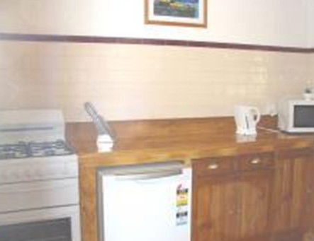The Birches - Accommodation in Surfers Paradise 4