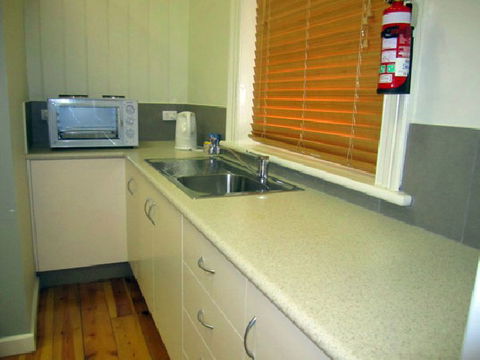 Clydesdale Cottage B&B - Accommodation in Surfers Paradise 3