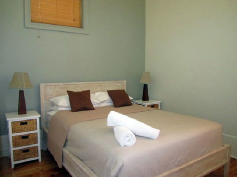 Clydesdale Cottage B&B - Accommodation in Surfers Paradise 4