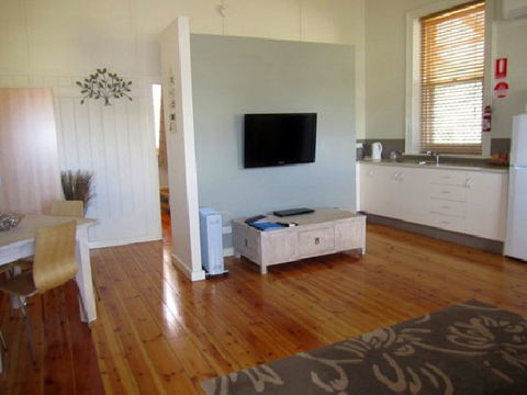 Clydesdale Cottage B&B - Accommodation in Surfers Paradise 5