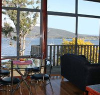 Driftwood Cottages - Beach House