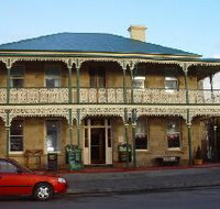 Richmond Arms Hotel - The - Accommodation in Surfers Paradise