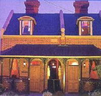 Memory Lane Cottages - Accommodation in Surfers Paradise