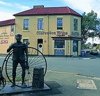 Clarendon Arms Hotel - Accommodation in Surfers Paradise