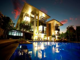 Outrigger Little Hastings Street Resort & Spa - Accommodation in Surfers Paradise 0