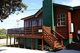Cedar Cottages Blackmans Bay - Accommodation in Surfers Paradise 0