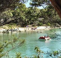 Crayfish Creek Van and Cabin Park and Spa House - Accommodation in Surfers Paradise
