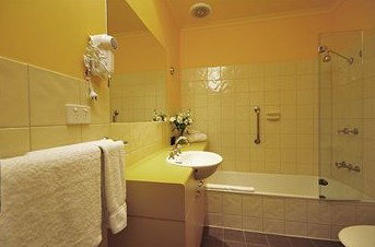 Country Club Villas - Accommodation in Surfers Paradise 2