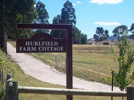 Hurlfield Farm Cottage - Accommodation in Surfers Paradise 1